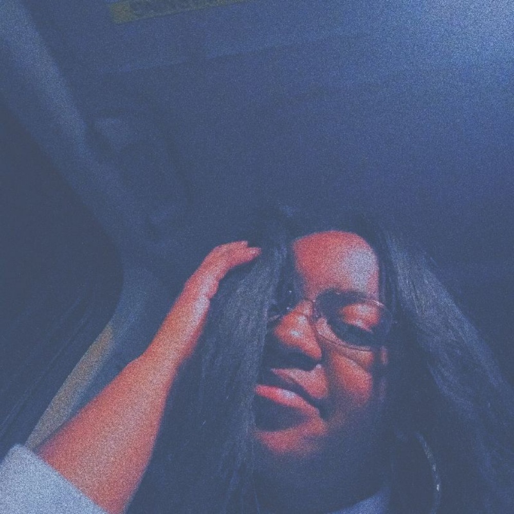 Meet your Posher, Christiana